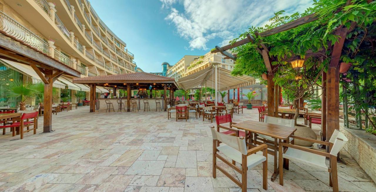 Mena Palace Hotel Pantai Sunny Bagian luar foto