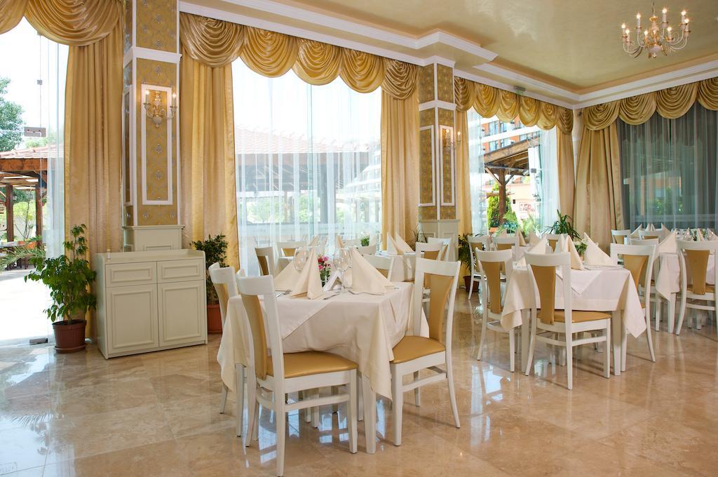 Mena Palace Hotel Pantai Sunny Bagian luar foto